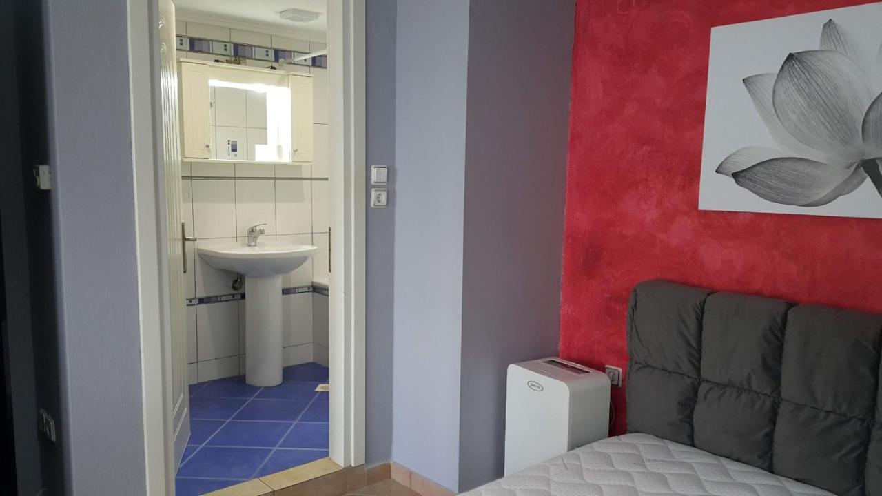 Hope House Apartment Kavála Luaran gambar